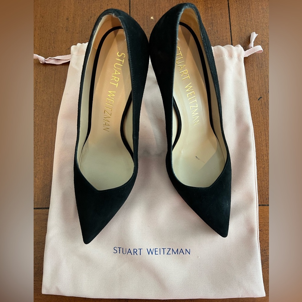 Stuart Weitzman black pumps